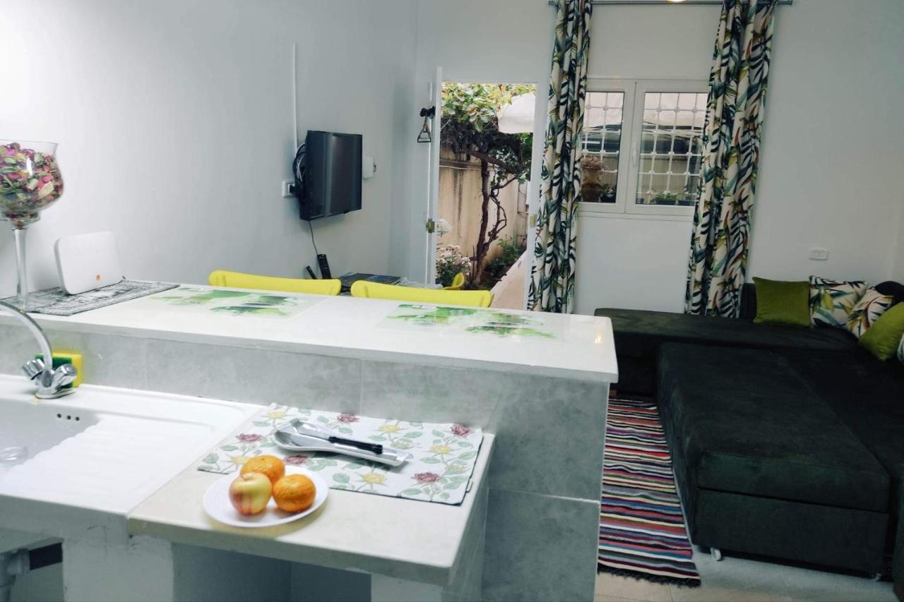 Studio, Cite La Gazelle ,Pas Jafar, Quartier Calme 10 Min De L'Aeroport Pres Du Technopark מראה חיצוני תמונה