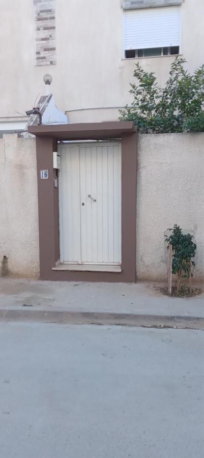 Studio, Cite La Gazelle ,Pas Jafar, Quartier Calme 10 Min De L'Aeroport Pres Du Technopark מראה חיצוני תמונה